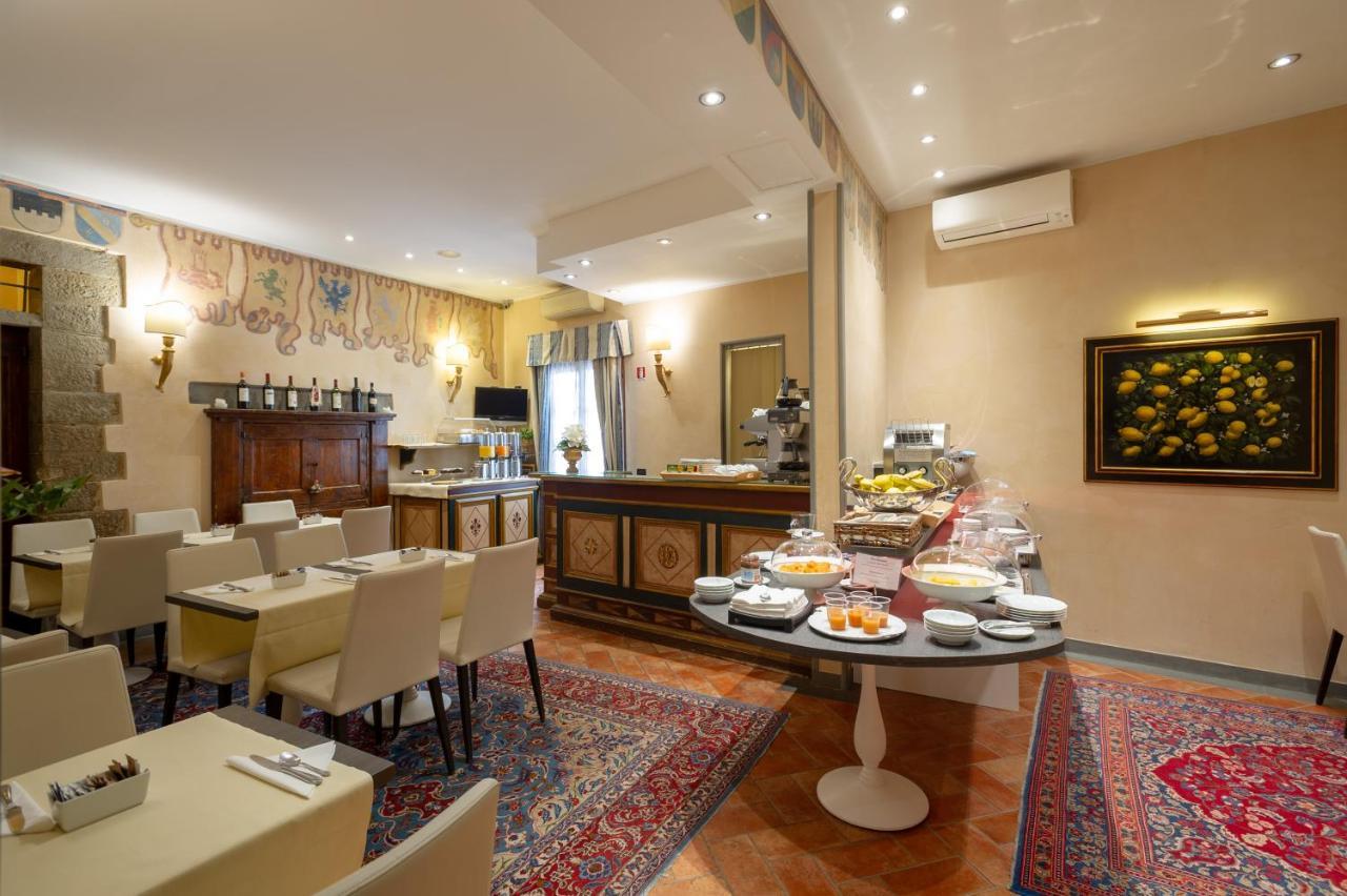 Hotel Torre Guelfa Palazzo Acciaiuoli Florence, Italy - book now